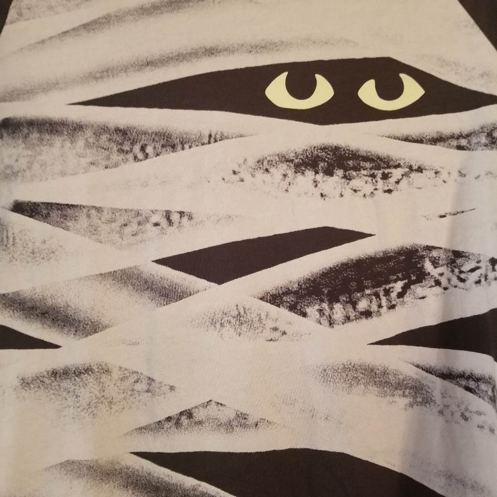 Gymboree!  Halloween Mummy long sleeved shirt